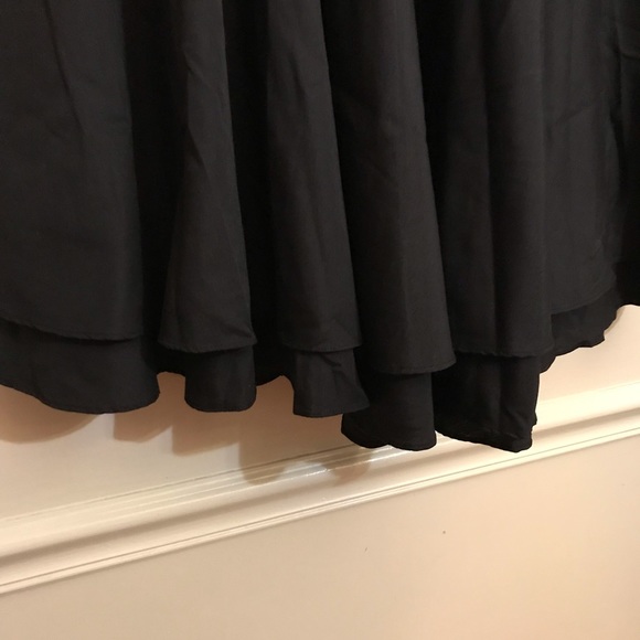 ModCloth Essential Elegance Midi Skirt Black Sz Sm - Picture 4 of 6